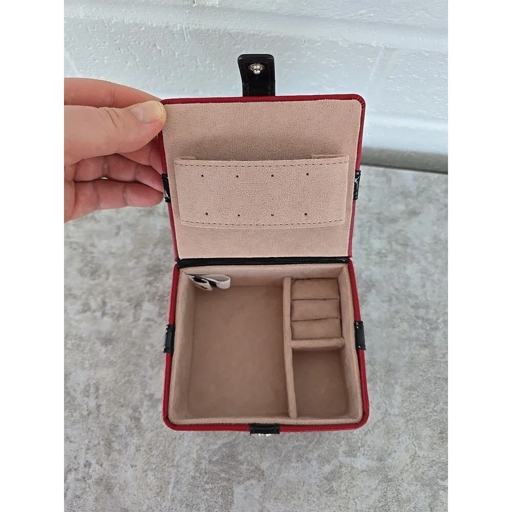 Kate Spade New York  Travel Jewlery Case in Red and Black